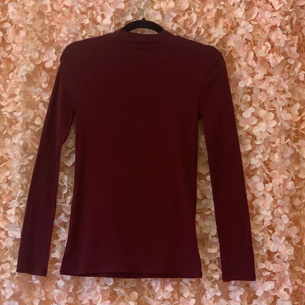 Womens Maroon Long Sleeve Mockneck Top